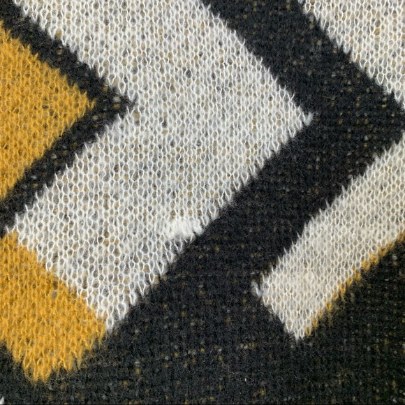 NWOT Doe and Rae Open Front Oversized Sweater Size Small - Picture 12 of 13